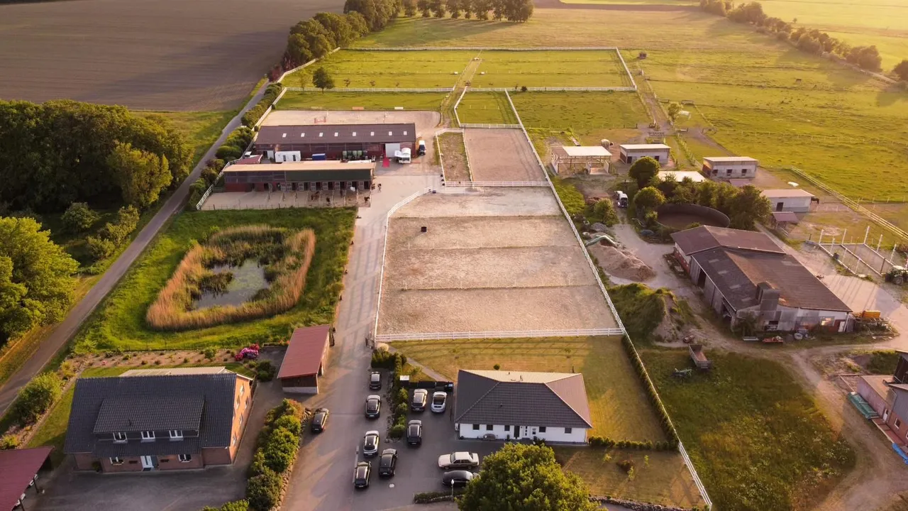 Reitanlage von oben 2