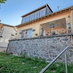 Bezugsfreies Ein- oder Zweifamilienhaus mit vielseitigen Nutzungsmöglichkeiten *provisionsfrei*