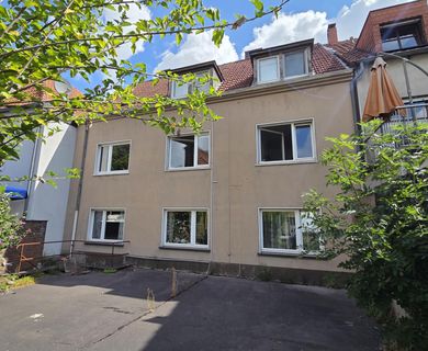 Mehrfamilienhaus mit 5 WE und viel Potenzial in Innenstadtlage von Rheinberg – Bieterverfahren!