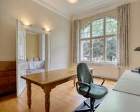Arbeitszimmer