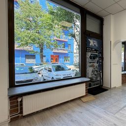 Vielseitige Gewerbefläche mit Potenzial sucht langfristigen Mieter !