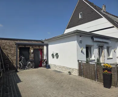 Modernisierter Bungalow ideal für 2 Personen in Moers-Eick-West