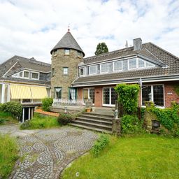 Issum-Sevelen: Familienanwesen – Wohnen u. Arbeiten unter einem Dach