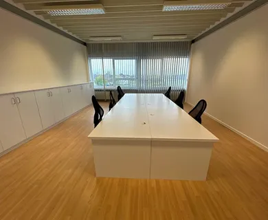 14 m²  130 m² repräsentative Gewerbefläche in attraktiver Lage