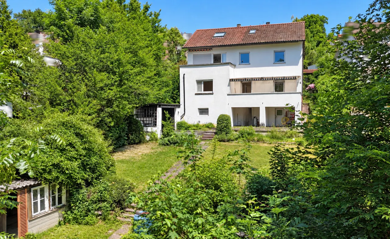 Ansicht hinten aus der Luft