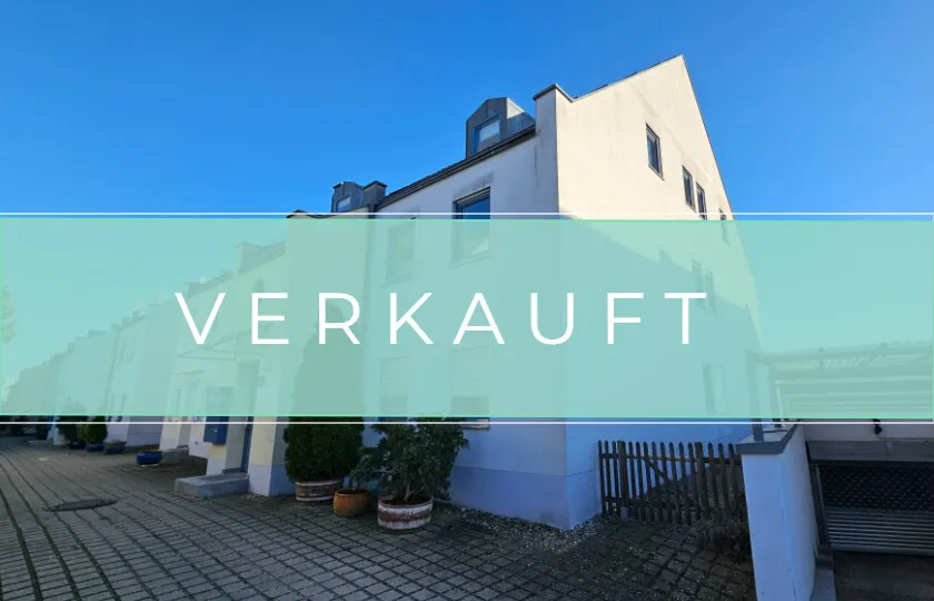 Schön aufgeteilte DG-Wohnung mit sonnigem Balkon mit Domblick und TG-Stellplatz in ruhiger Lage!