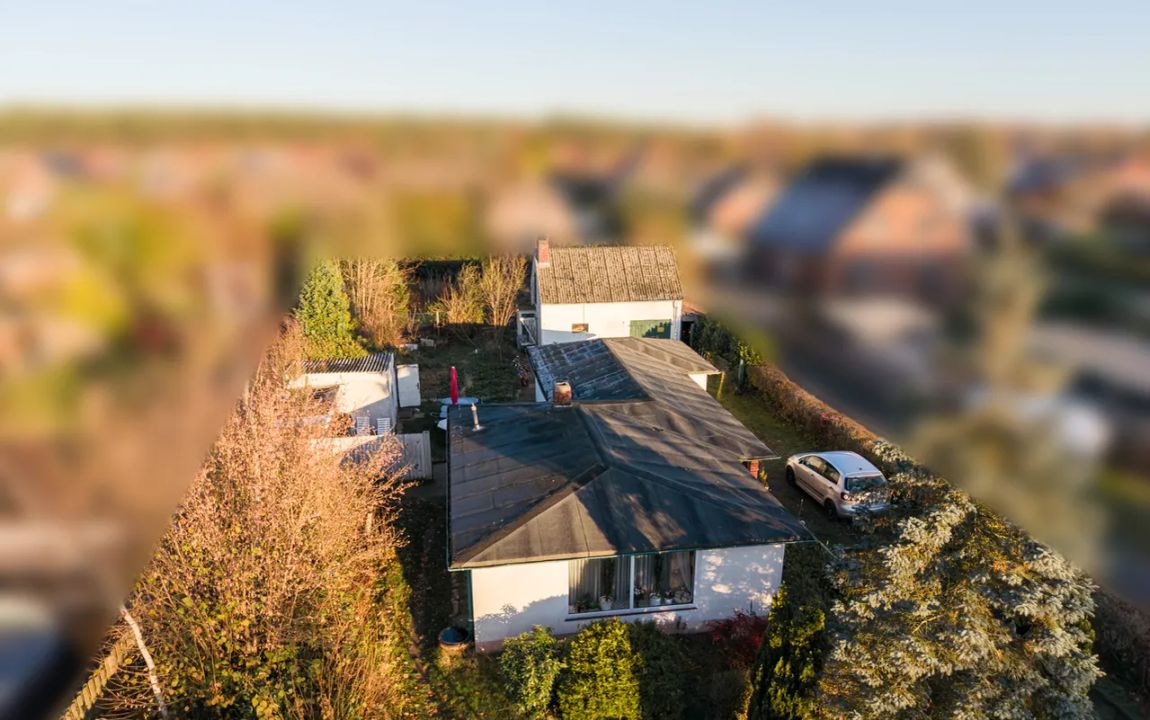 Ein oder zwei Baugrundstücke mit Altbestand in schöner Lage von Westergellersen