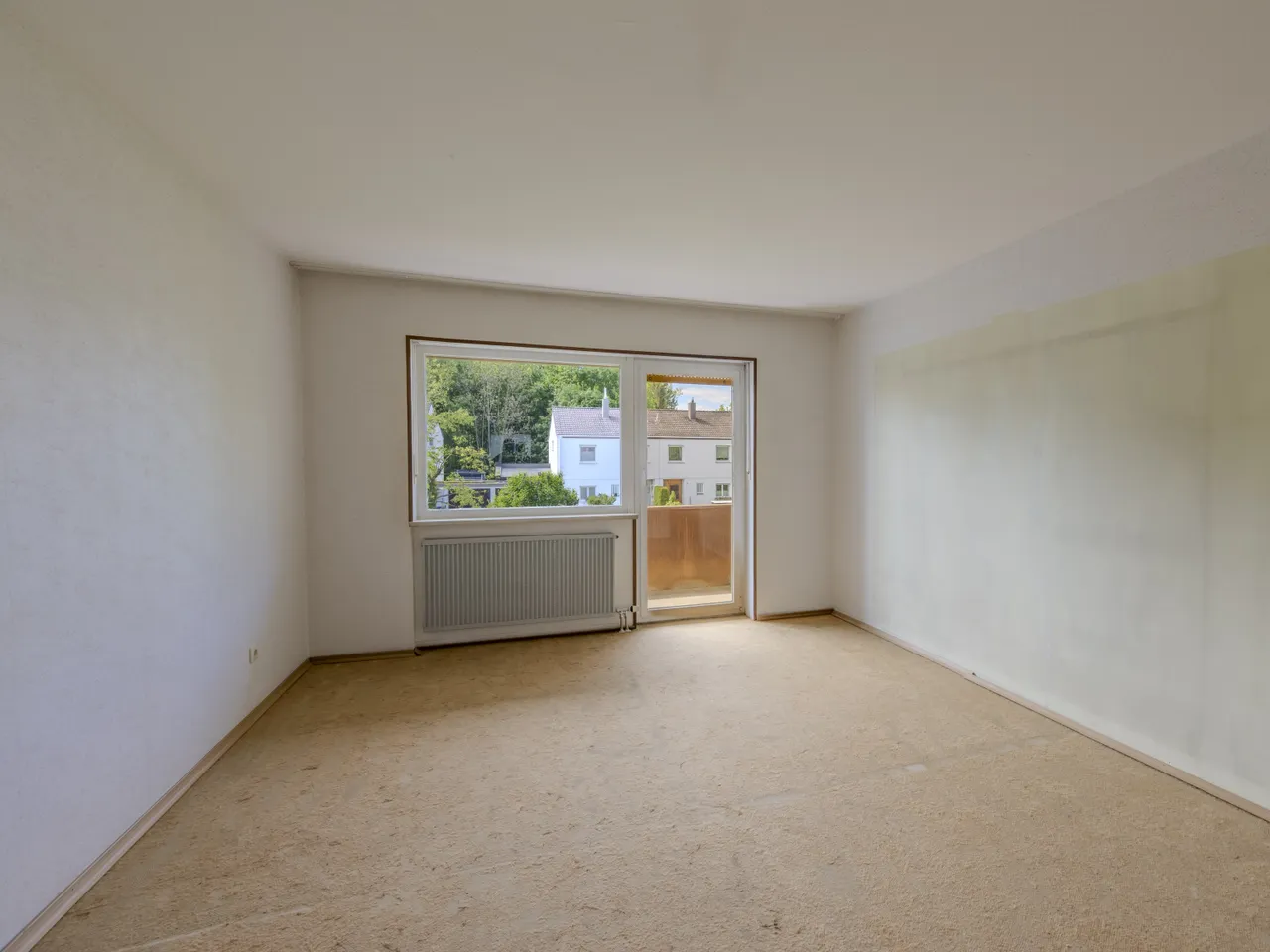 Zimmer mit Balkon