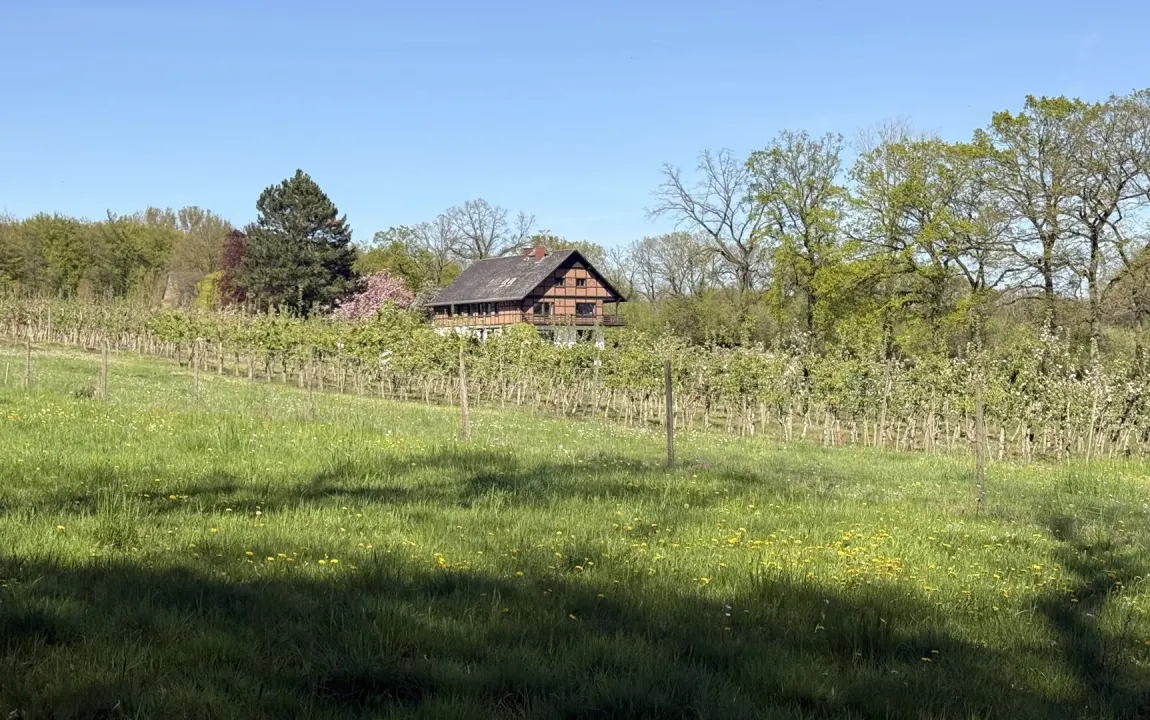 10 ha Paradies – Landhaus in traumhafter Alleinlage zu verkaufen