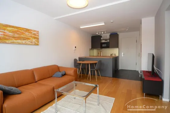 Helle und schöne 2 Zi Wohnung mit Balkon in  Prenzlauer Berg