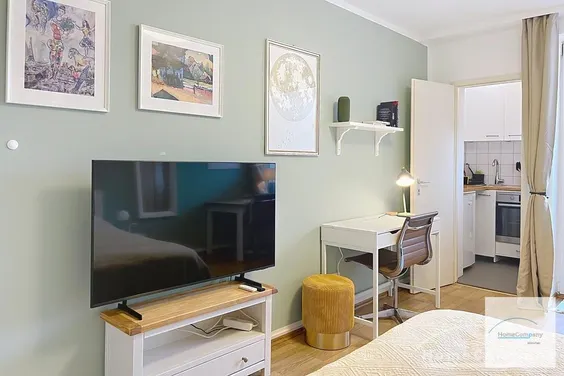 ***Hübsches, modernes 1-Zimmer-Apartment mit Balkon in Schwabing