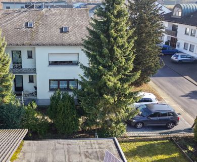 Top gepflegtes Zwei-Familien-Haus mit großem Garten in bester Lage von Wallmerod!
