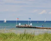 Bademole am Steiner Strand