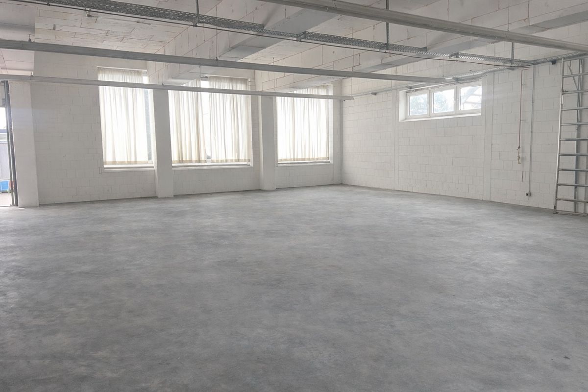 Lagerfläche -  KI visualisiert