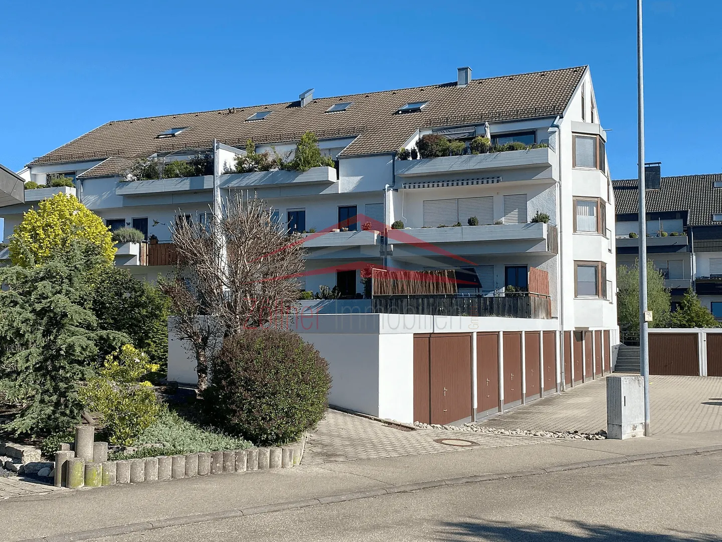 Großzügige 5,5-Zimmer-Maisonettewohnung mit 2 Dachterrassen, Kamin und Weitblick in Wasseralfingen