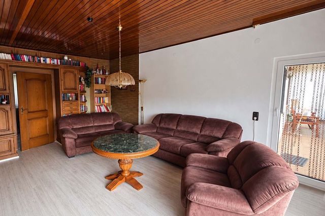 Wohnzimmer (EG)