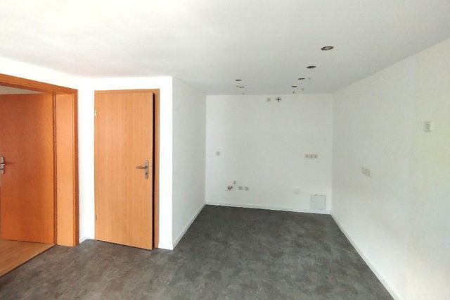 Küche mit Zugang...