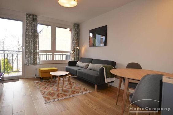 Helle und schöne 2 Zi Wohnung mit Balkon in  Prenzlauer Berg