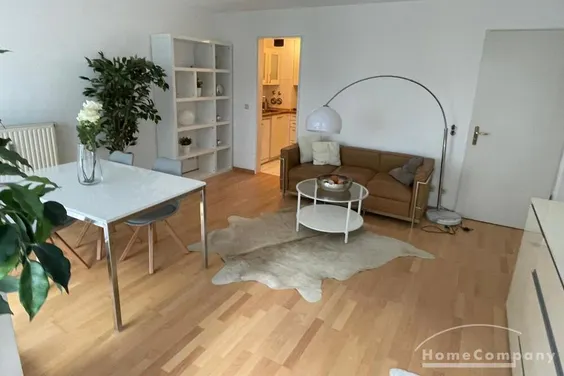 Liebevoll eingerichtete 5-Zimmer Wohnung in München Neuhausen.