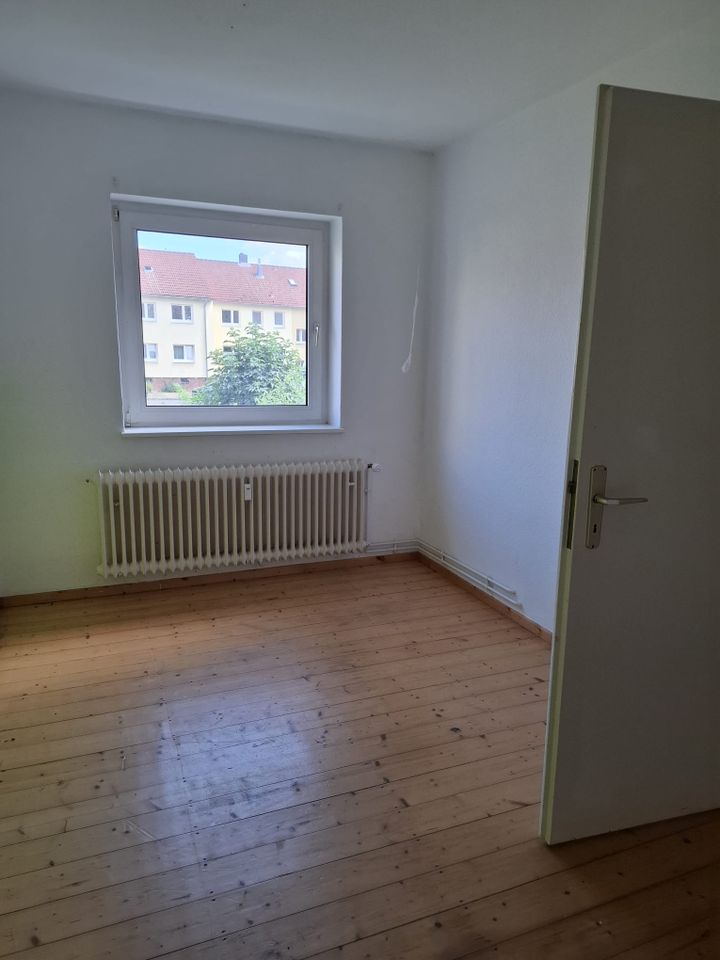 Attraktive 3-Zimmer-Erdgeschosswohnung mit Dielenboden in Salzgitter - Photo 3