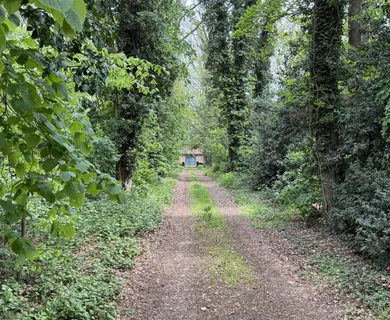 Historischer Fachwerkhof auf 1,9 ha bis 9 ha zu verkaufen