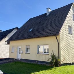 Ein Zuhause mit Garten, Weitblick und vielen Möglichkeiten.