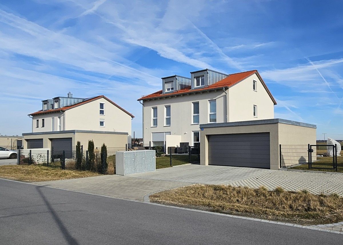 Baupartner gesucht – die letzte Doppelhaushälfte und nette Nachbarn in Gengkofen wartet auf Sie!