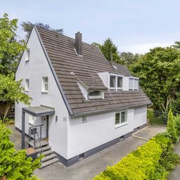 Freistehendes Familiendomizil mit Stil in Düsseldorf-Angermund