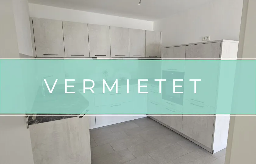 ERSTBEZUG: Hochwertige 2 Zimmer Neubauwohnung mit Südbalkon, Einbauküche und 2 Stellplätzen!