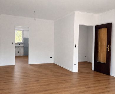 Sanierte 3-Zimmerwohnung mit Balkon und Gartennutzung mitten in der City! - Photo 1