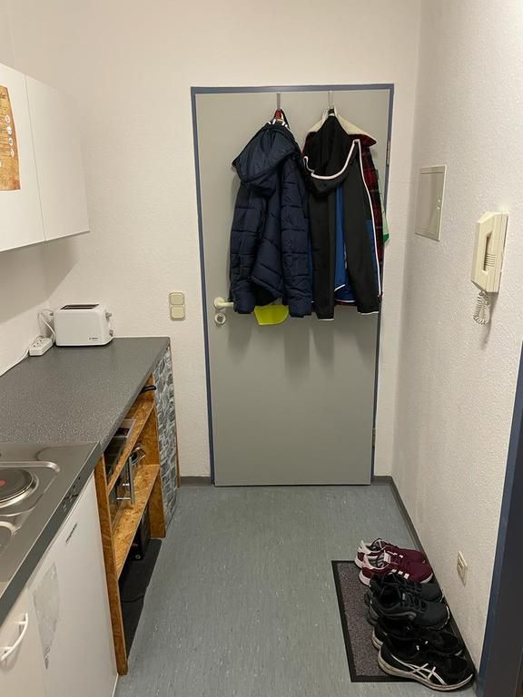 Studenten Apartment mit Singleküche & Balkon - Foto 4