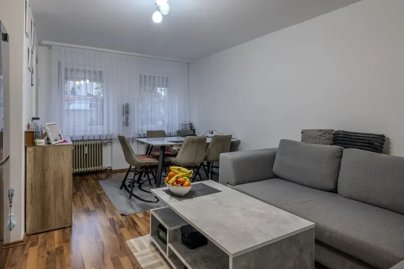 Wohnzimmer in Süd-Ausrichtung