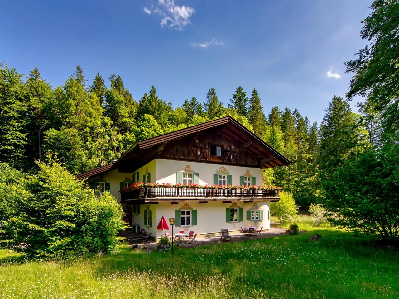 Außenansicht Haupthaus  Süd