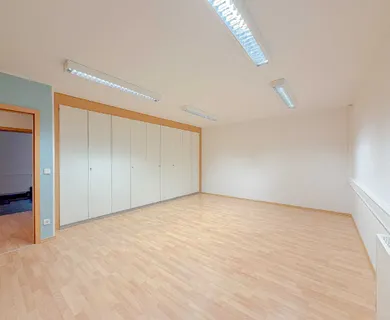 Zentrale, moderne und barrierearme Bürofläche in Ratingen-Mitte