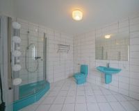 Badezimmer EG