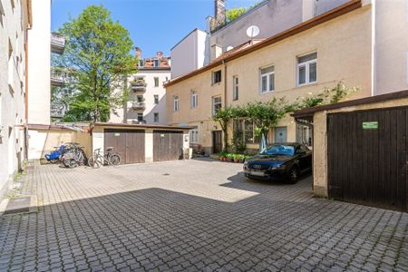 Wohn- und Geschäftshaus