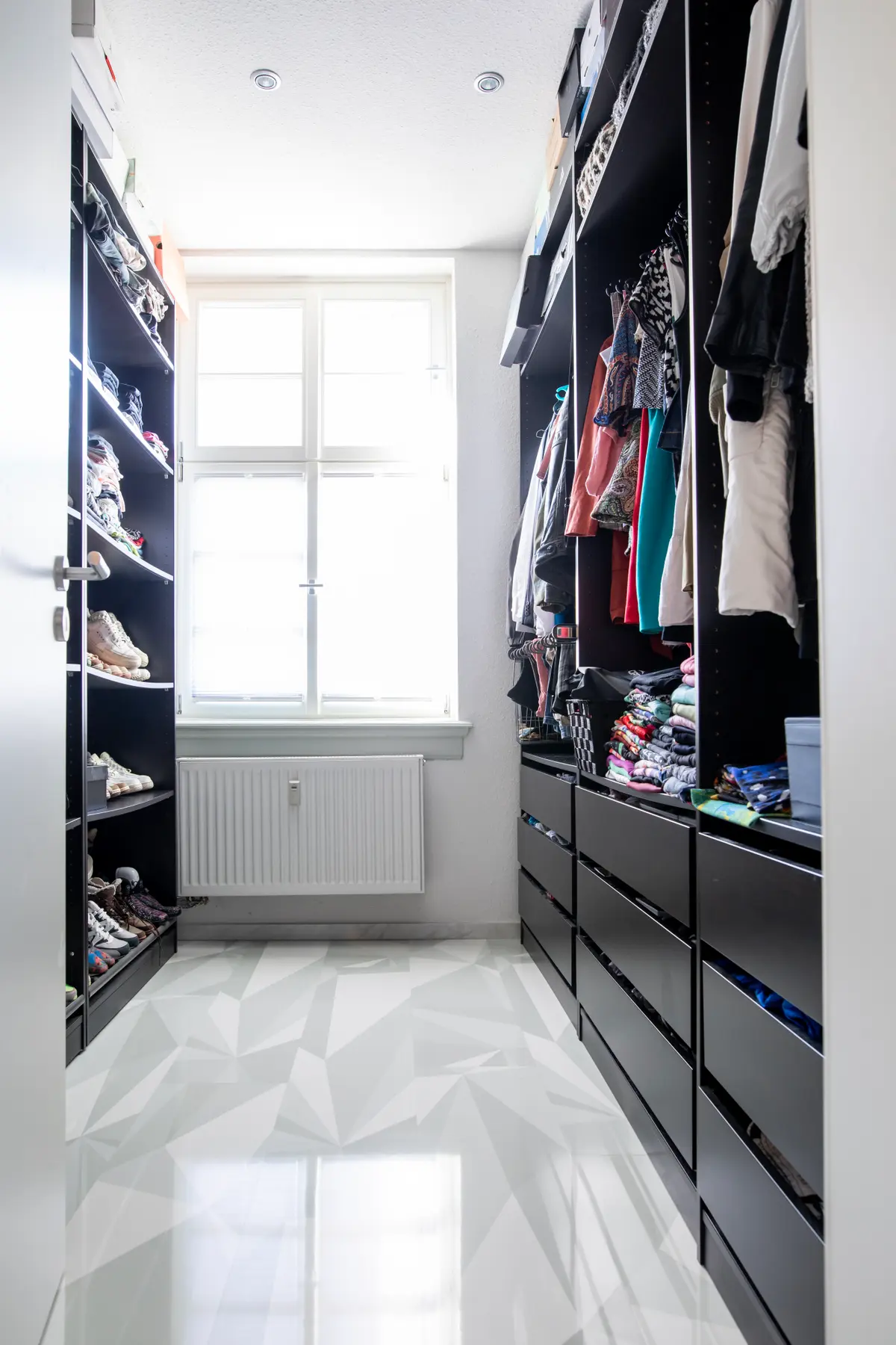 Ankleideraum im Schlafzimmer
