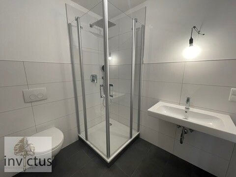 Badezimmer am Schlafzimmer angeschlossen