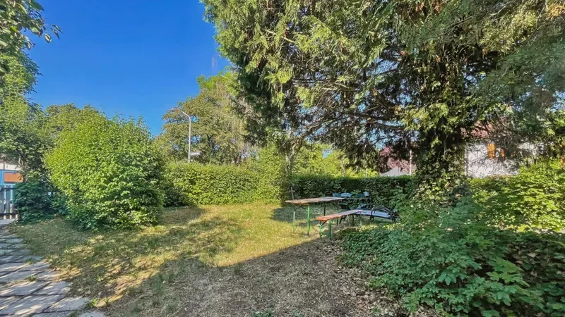 Sonniger Garten