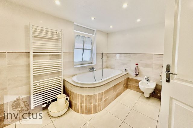 Badezimmer 2.OG