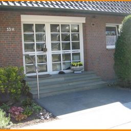 3 Zimmer Dachgeschosswohnung in ruhiger Waldrandlage