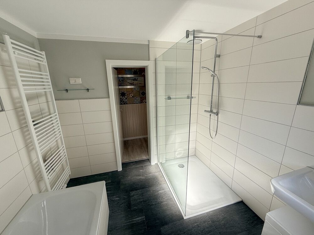 Badezimmer EG