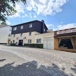 Wohn- und Geschäftshaus mit 4 Einheiten in zentraler Lage von Waldbröl!