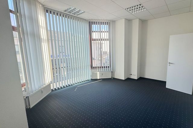 Ladenfläche-Bürofläche