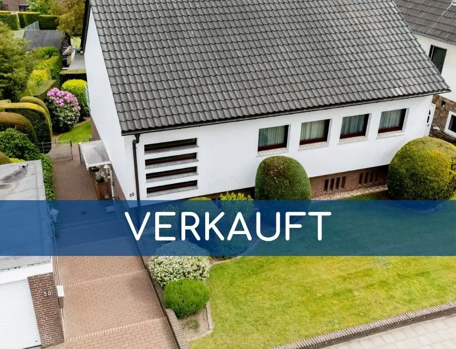 – V E R K A U F T – Einfamilienhaus auf einem großen Grundstück mit Weitblick in ruhiger Lage in Kleve-Materborn