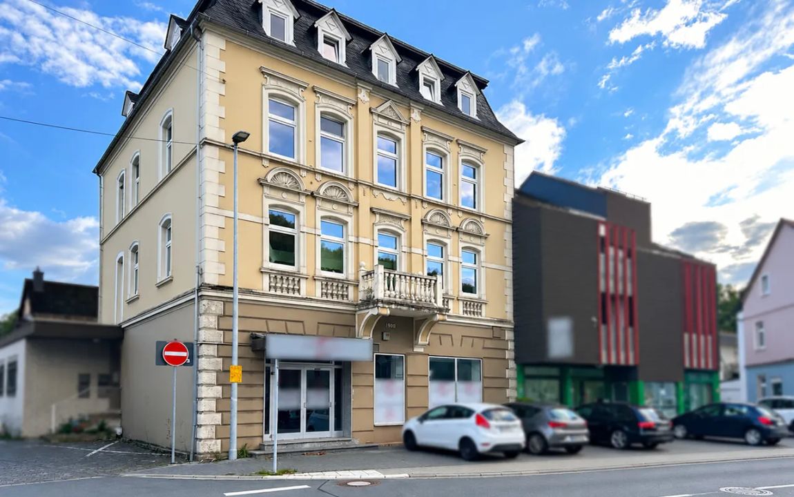 Vielseitige Gewerbefläche mit guter Anbindung und flexibler Aufteilung.