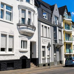 Exklusives Haus-im-Haus mit Garten, Sauna und Whirlpool in Mönchengladbach-Innenstadt