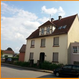 Handwerker aufgepasst ! großes 2-3 Familienhaus zum kleinen Preis.