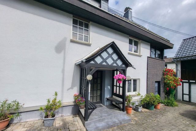 Eingang Haupthaus