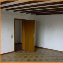 Oberzier – Dachgeschoss – 3,5 Zimmer – stimmt so !!!